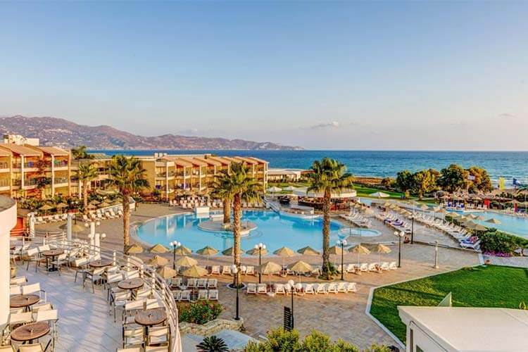 Luxe 5 Sterren hotel Hotel MAGIC LIFE Candia Maris Imperial