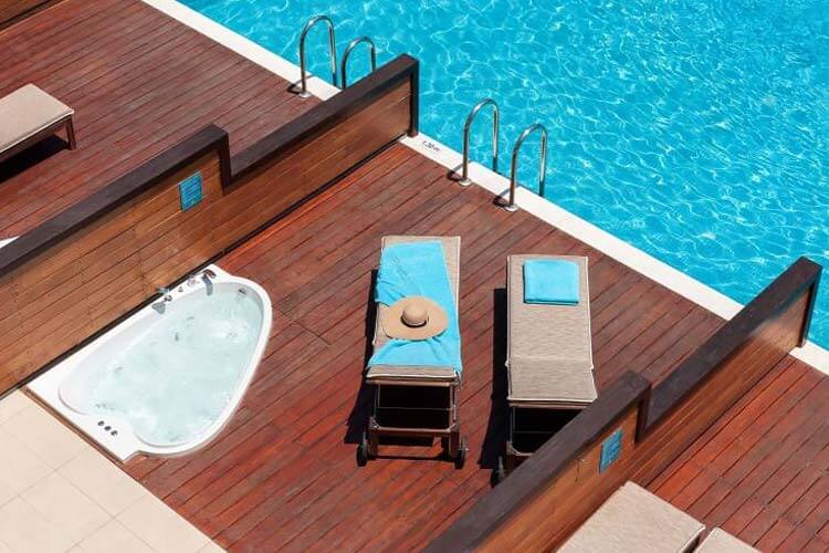 Luxe hotel Lindos Imperial Resort & Spa Rhodos met jacuzzi
