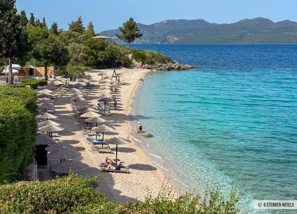 Het strand bij Porto Galini